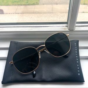 QUAY JEZABELL sunglasses 😎